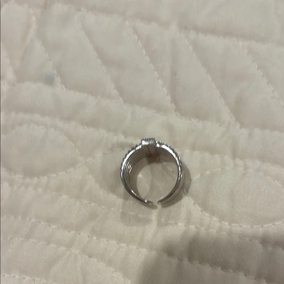 Lisa Robertson Silver Multi-Row Stone-Studded Ring - Picture 3 of 5